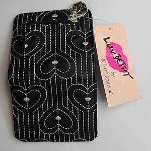 NWT Betsey Johnson Women's Black/Pink Embroidered Heart Wallet Gold Kiss Lip